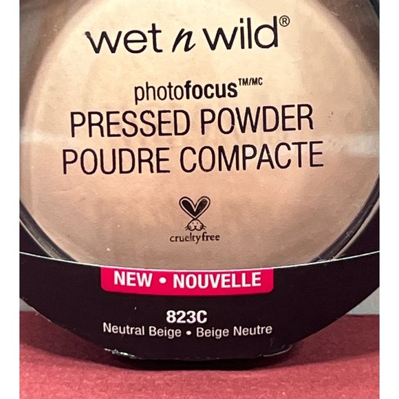 Wet n Wild - PhotoFocus - Pressed Powder - 823C Neutral Beige - Picture 4 of 6